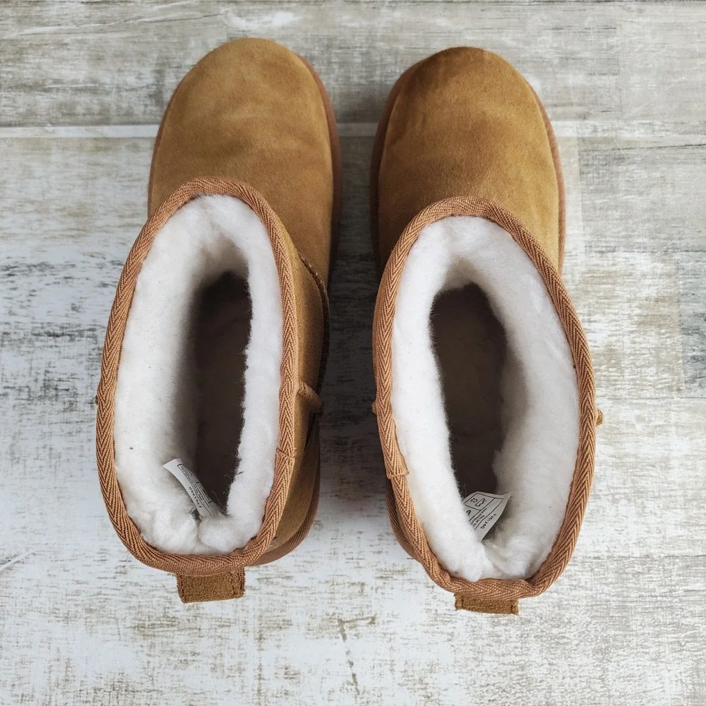 Koolaburra by UGG Koola Mini II Womens Boots Sz 9 Chestnut Suede Slip On Mid Top